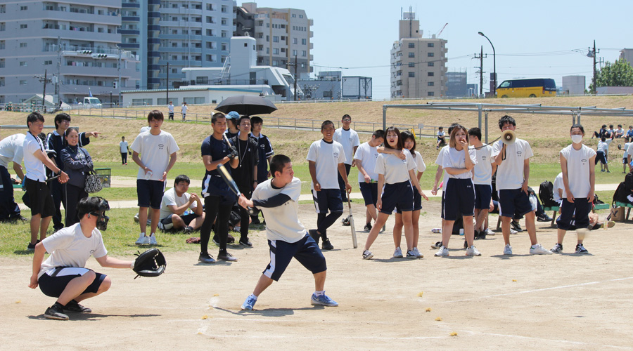 2019年春期クラス対抗球技大会(屋外の部)が実施されました