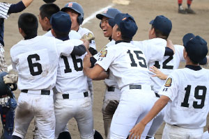 延長11回サヨナラ勝ち　激闘を制す！　2回戦　平成27年度夏の甲子園予選　東東京都大会