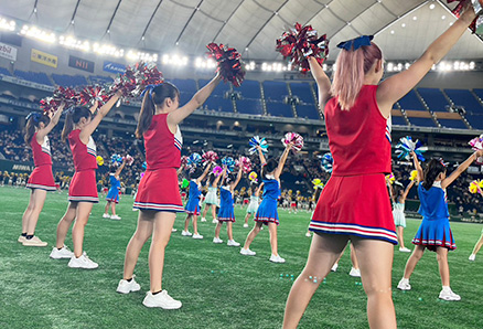 チアリーディング部が東京ドームでダンスを披露！